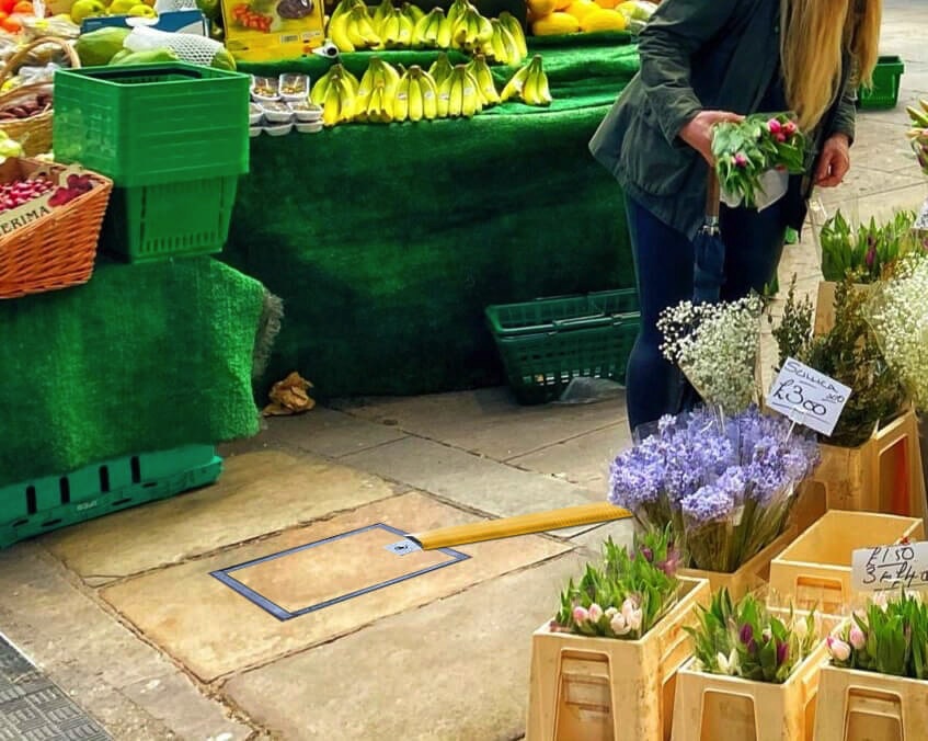 In-ground unit in market setting